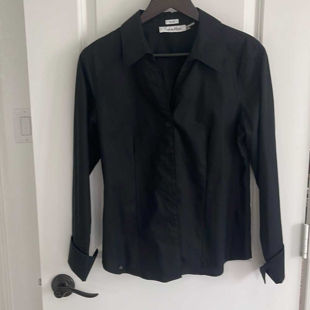 Black long sleevee button up calvin Klein shirt